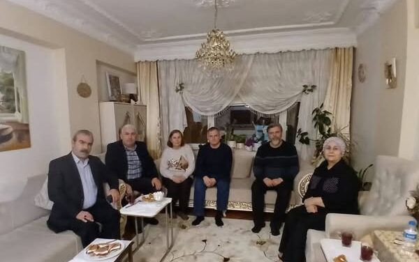 Zeytinburnu Yardımlaşma ve Dayanışma Derneği: Önder Eldeniz’in Vefatının Ardından Ailesine Taziye Ziyareti Gerçekleştirildi