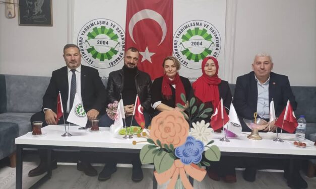 STK Başkanı Av. Barış Kışo, Zeytinburnu Yardımlaşma ve Dayanışma Derneği’ni Ziyaret Ederek Faaliyetler Hakkında İstişarede Bulundu