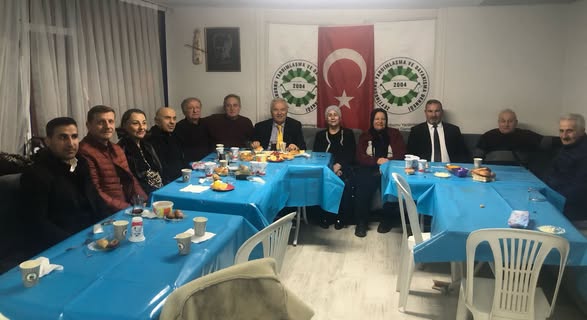 Zeytinburnu Yardımlaşma ve Dayanışma Derneği’nde Geleneksel İftar Buluşması