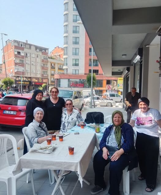 Yönetim Kurulu üyemiz ve Doğu ve Güneydoğu Kültür Sanat Derneği Genel Başkan Yardımcısı Sevim Akbay’a Teşekkürler