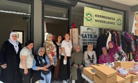 Ak Parti Zeytinburnu Kadın Kolları ilçe Başkanı Hatice Taş’a Teşekkürler