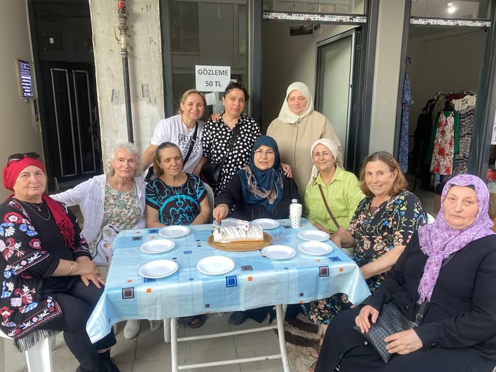 Yönetim Kurulu üyemiz Saadet Uzun’un Doğum Günü Kutlu Olsun